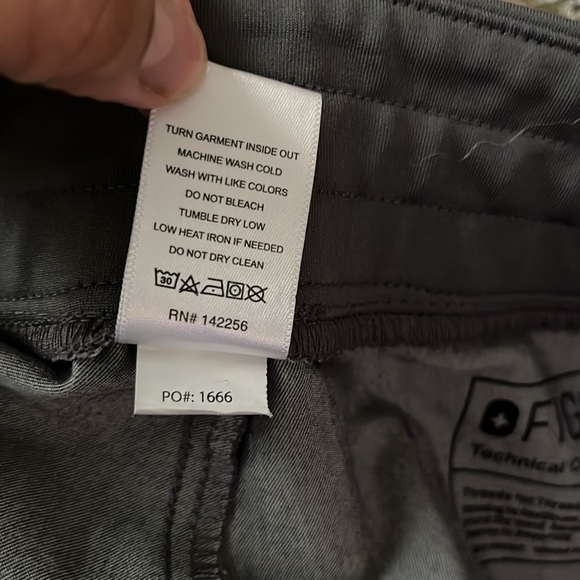 FIGS gray Zamora joggers - Picture 6 of 11